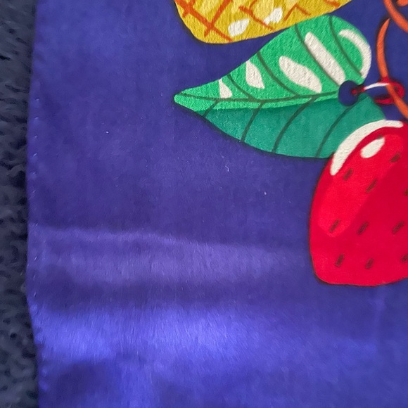 Vintage Perry Ellis Silk Scarf - Picture 4 of 4